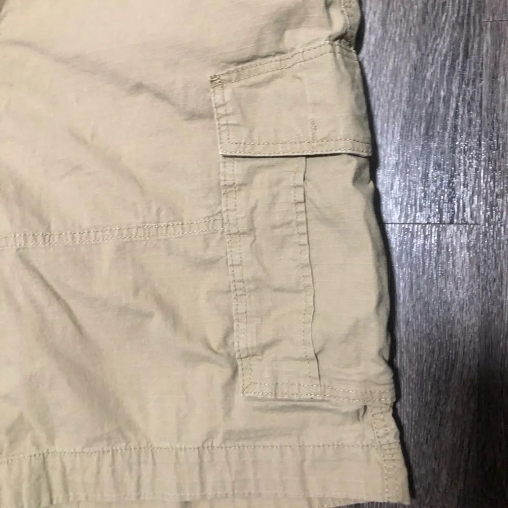 Nautica Men's Size 42 Tan Khaki Stretch Cargo Shorts